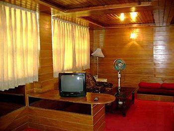 Chandermukhi Hotel Manāli Zewnętrze zdjęcie