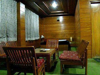 Chandermukhi Hotel Manāli Zewnętrze zdjęcie